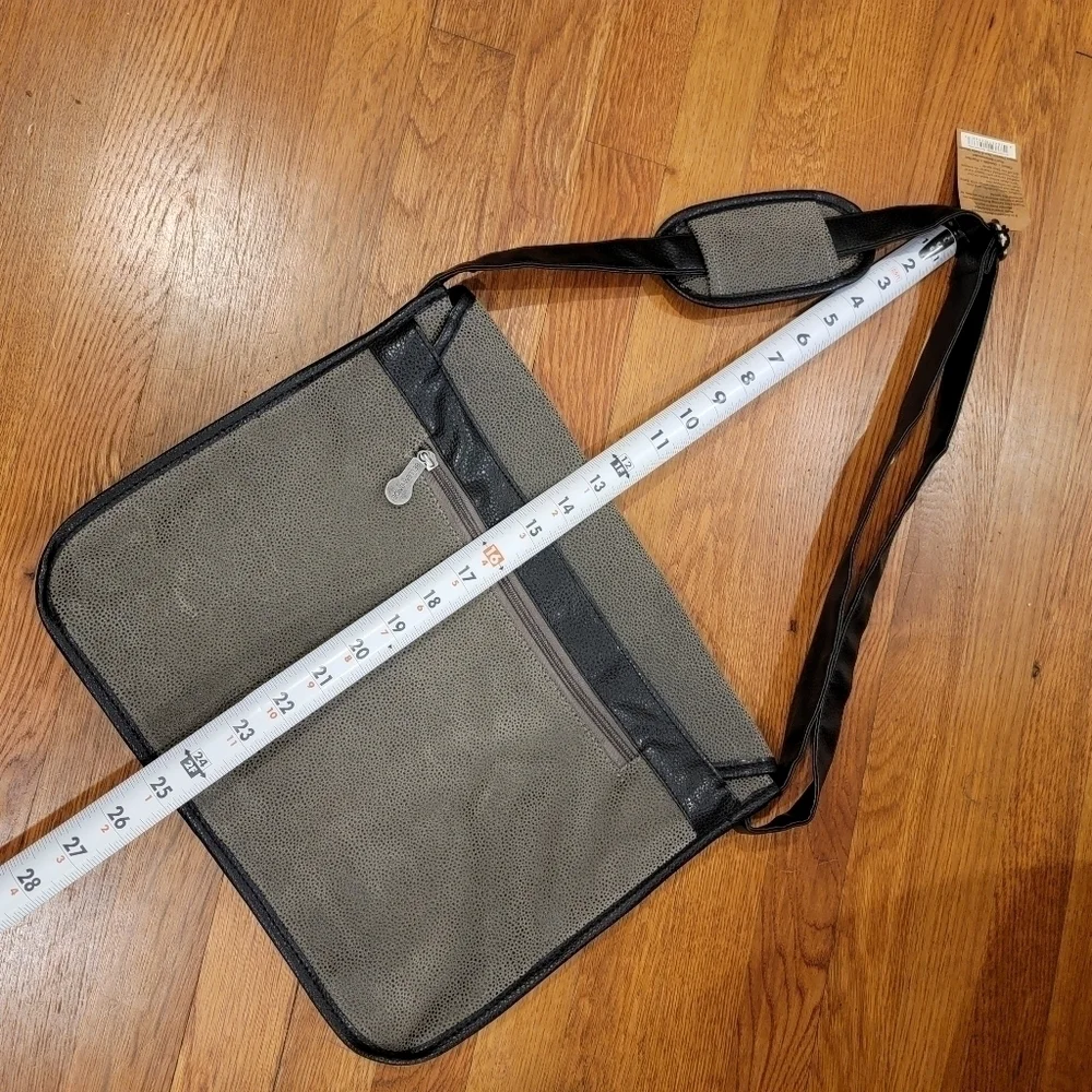 NEW Bellemonde Messenger Bag Gray Black Laptop bag Vegan